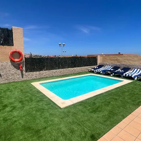 Ajana Villa *