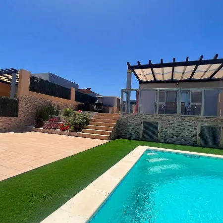 Villa Ajana