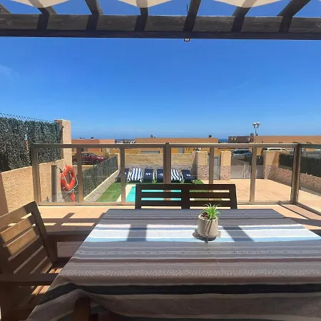 Ajana Villa *