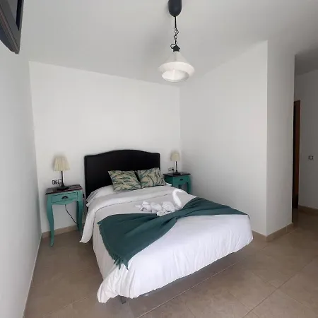 ヴィラ Ajana カレタ・デ・フステ